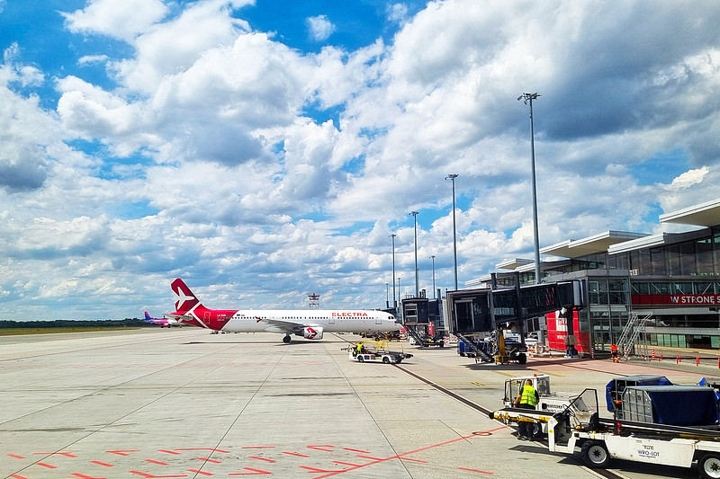 通过深圳将书寄到加拿大纳奈莫 通过深圳将书寄到加拿大纳奈莫