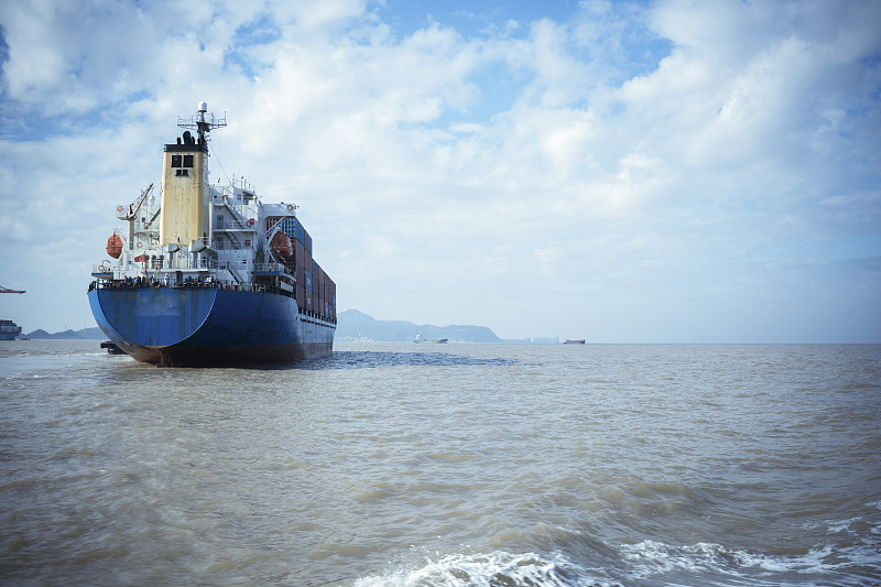 经由中国杭州把大件行李寄到加拿大哈利法克斯