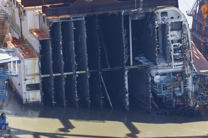 中国深圳到加拿大温尼伯整柜海运专线