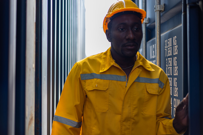 从西安把支票邮寄到加拿大素里