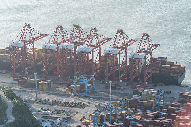 通过东莞将珠宝邮寄到加拿大伯灵顿