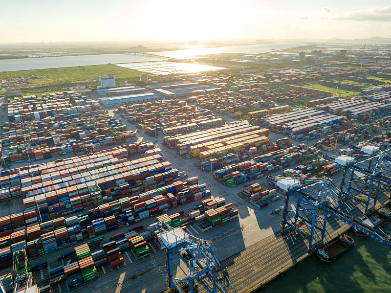 从香港糕点寄到加拿大红鹿市