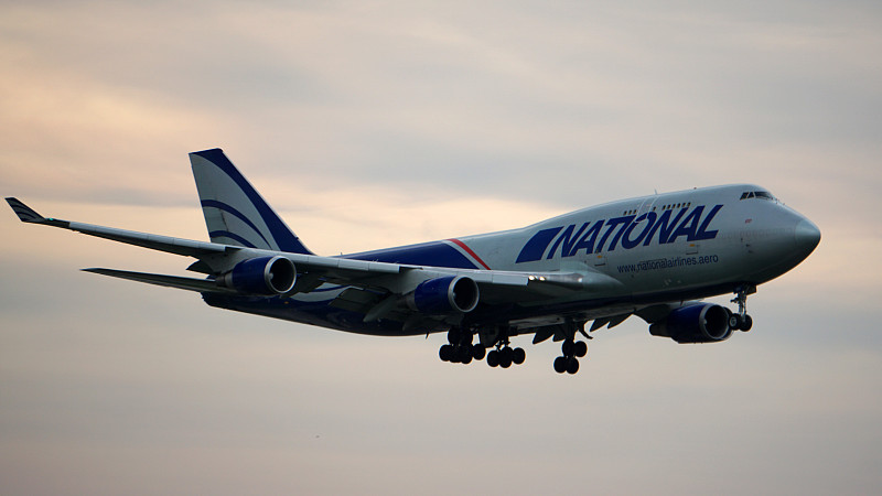 经由中国福州将药膏寄到加拿大