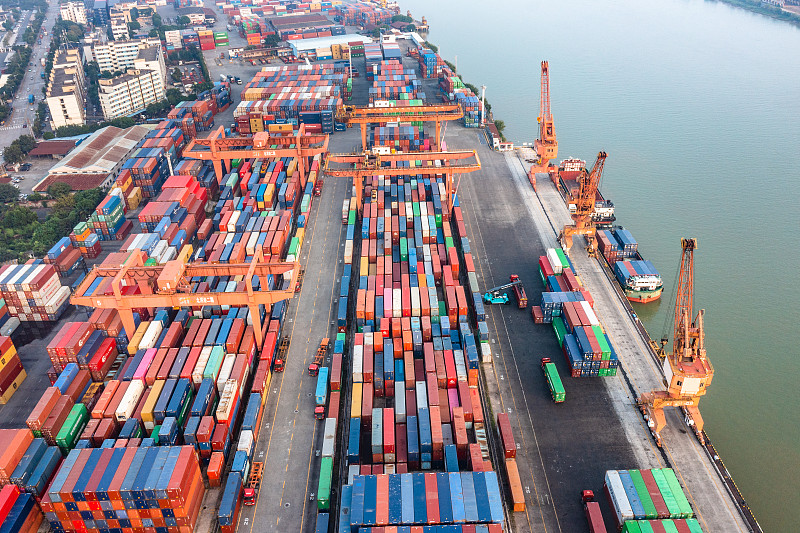 经由中国广州包包邮寄到加拿大兰里 经由中国广州包包邮寄到加拿大兰里