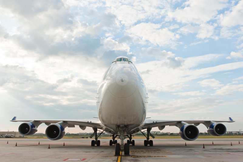 中国广州加拿大萨斯卡通送货到家快速专线