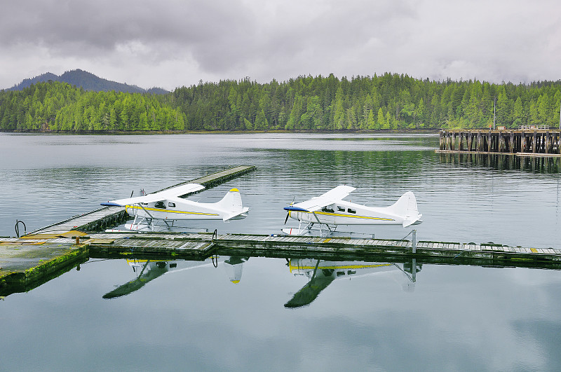 基于中国杭州把易燃品邮寄到加拿大绍德奈-阿普兰