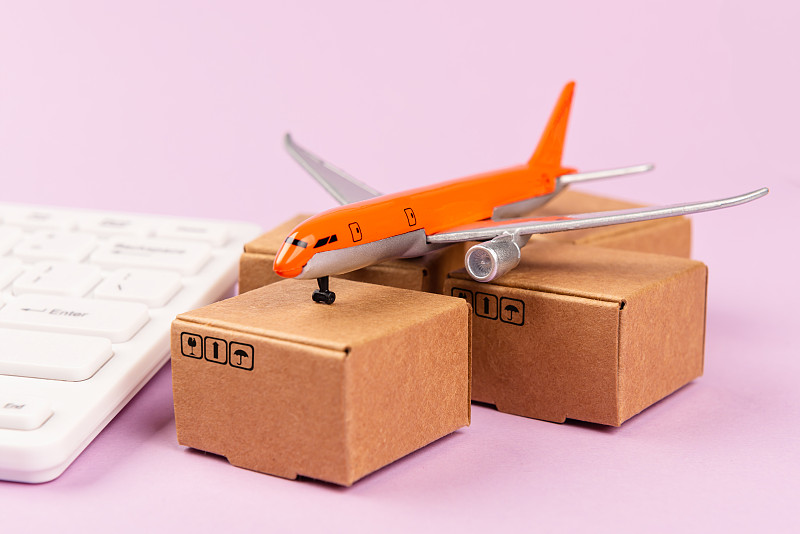 基于中国苏州把剪刀邮寄到加拿大金斯顿