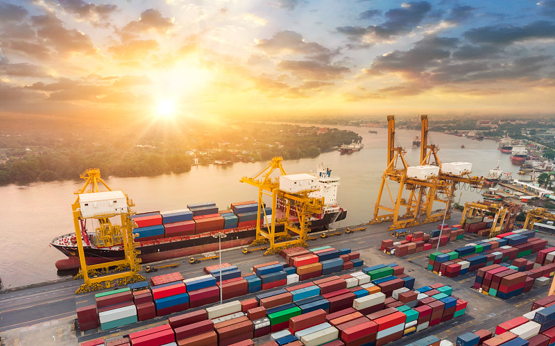 中国深圳抵加拿大红鹿市海运专线