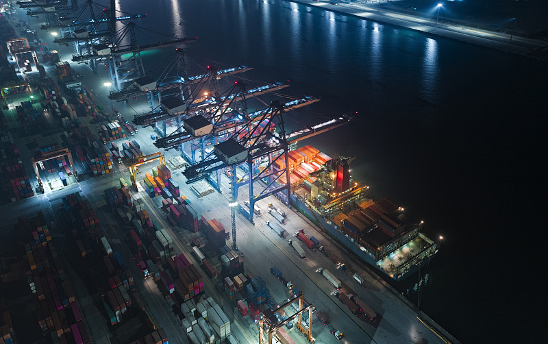 经过北京化妆品邮寄到加拿大奥沙瓦