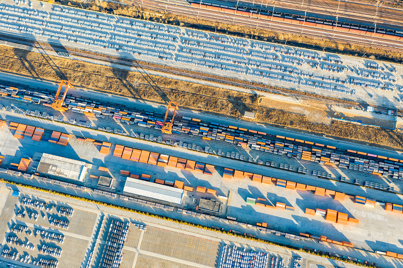 从中国深圳把电扇邮寄到加拿大萨里