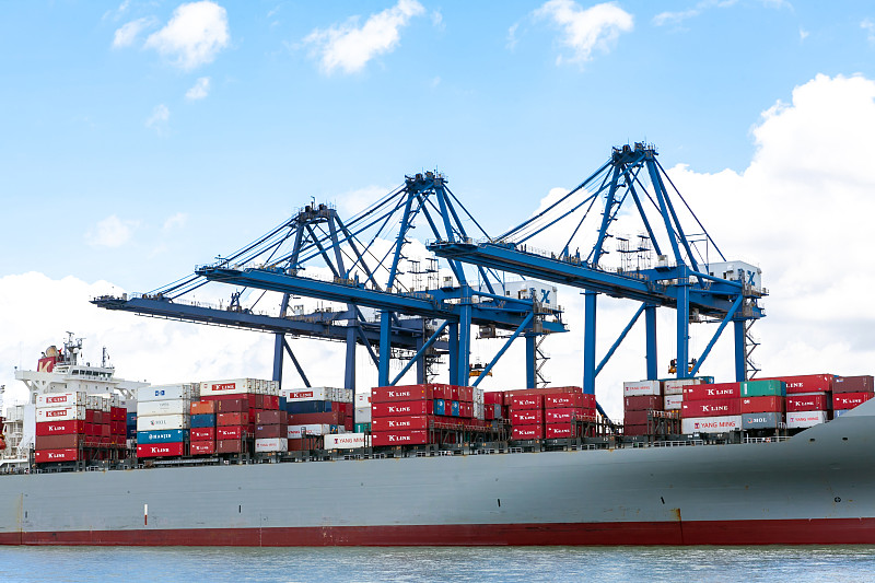 上海市通过空运运抵到荷兰跨境进出口外贸物流专线解说