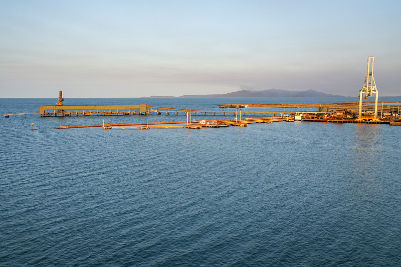 长沙市空运货物到运抵英国——克罗伊登全天下出进口贸易速运简说