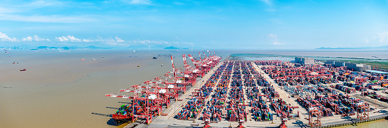 经过天津将防疫物资寄到加拿大卡尔加里