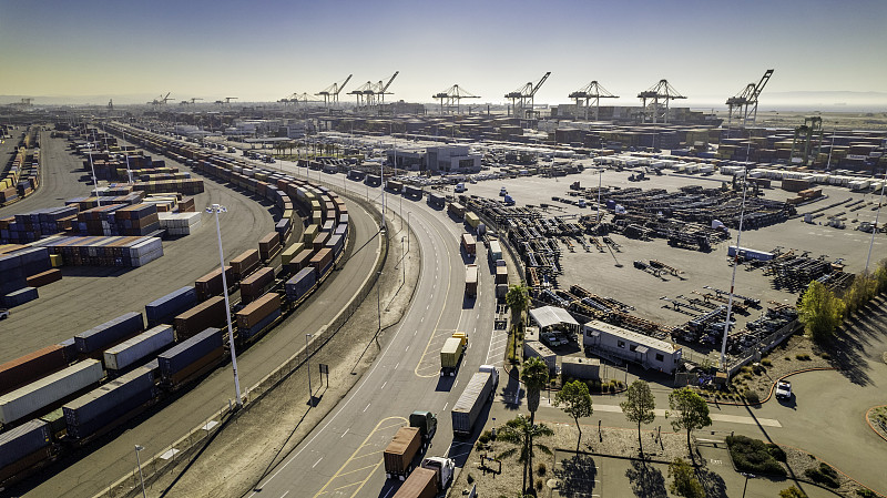 上海加拿大坎卢普斯海空联运专线