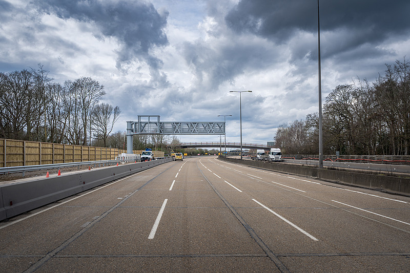 经由南京把牙刷邮寄到加拿大朗格伊