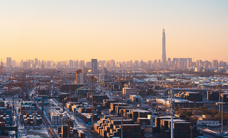 经由中国广州红酒寄到加拿大三角洲