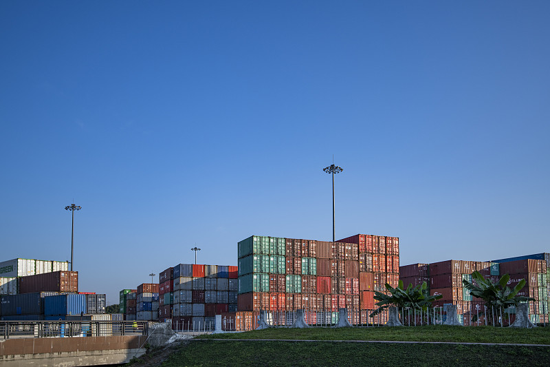 中国上海抵加拿大阿伯茨福德空运派城市专线