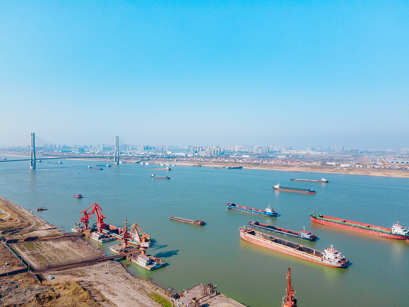 深圳市通过飞机抵达贝宁——内冈西国际外贸物流速递简说