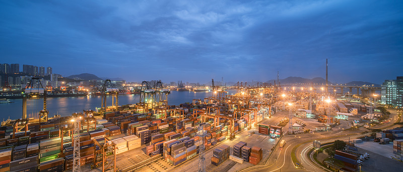 经过中国深圳将杨梅寄到加拿大坎卢普斯