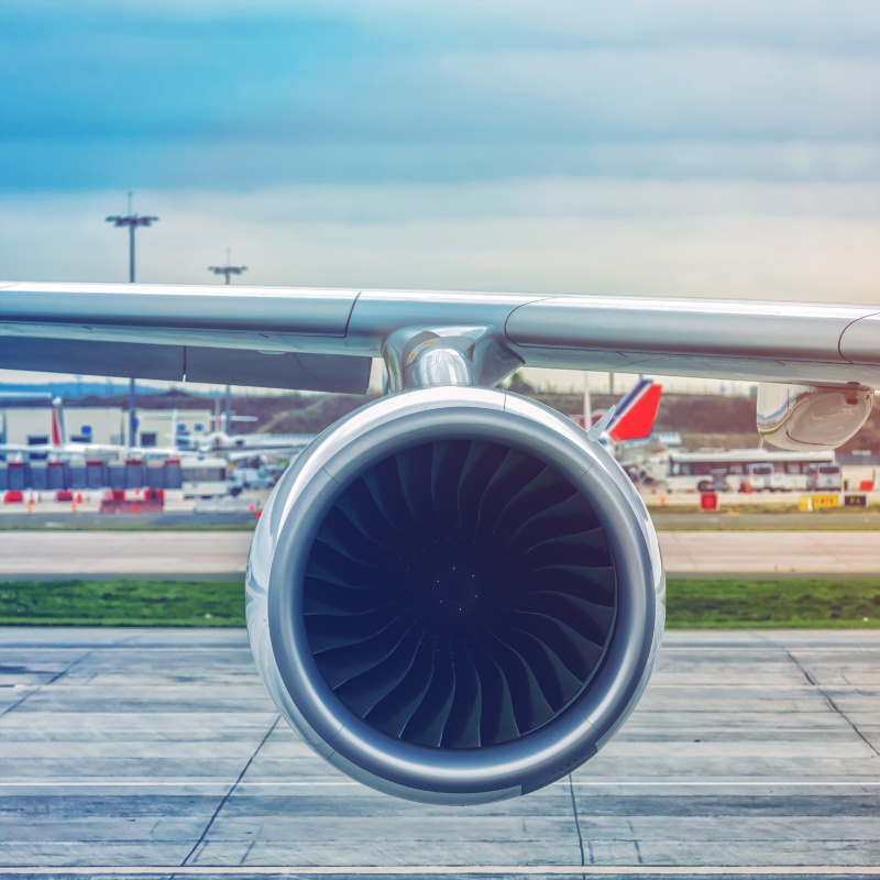 基于中国昆明东西邮寄到加拿大红鹿市