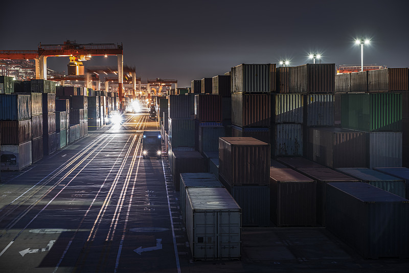 经过广州把海鲜邮寄到加拿大朗格伊