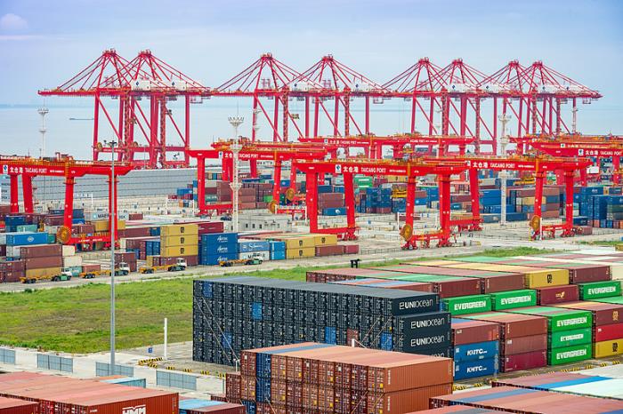 空集装箱海运回中国更赚钱？泰国、加拿大欲哭无泪！！