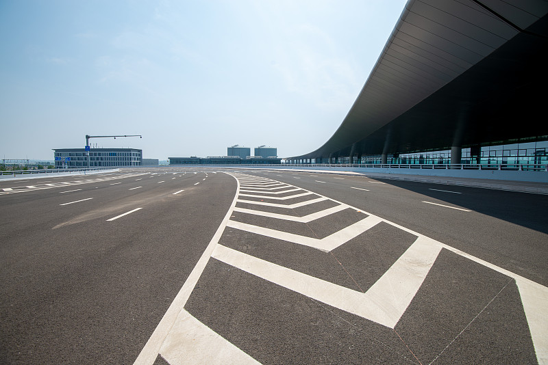 全国首条青岛至加拿大空运常态化运营全货机航线开通