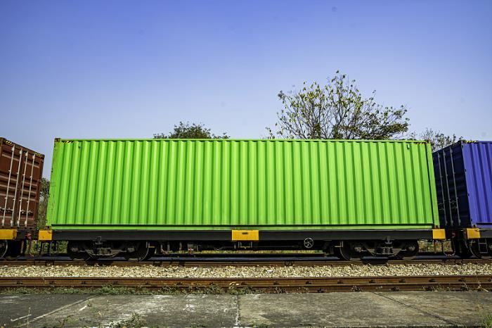 加拿大海淘空运VS海运到底哪个性价比高？