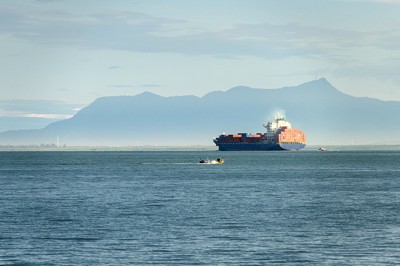 珠海市陆运物流到运往吉尔吉斯斯坦——乔尔蓬境外进出口贸易速运阐述 珠海市陆运物流到运往吉尔吉斯斯坦——乔尔蓬境外进出口贸易速运阐述