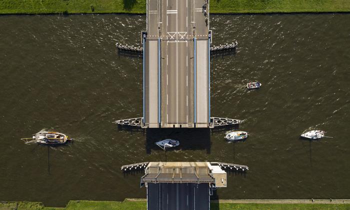 加拿大国际海运港口已开始全行业罢工