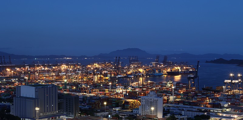 通过青岛把ic芯片寄到英国格拉斯哥