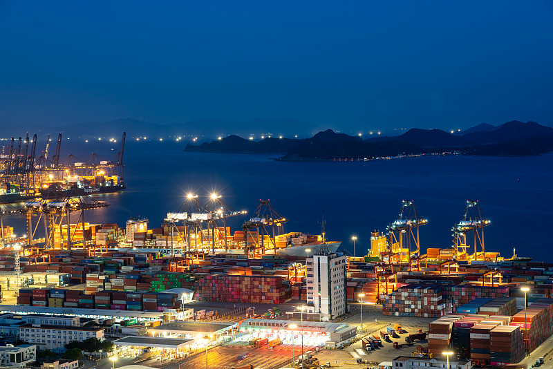 通过中国青岛防盗纱窗邮寄到新加坡