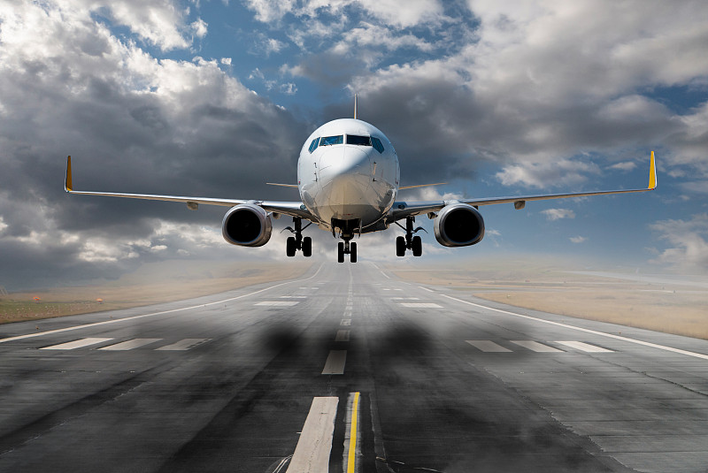 经过广州茶几邮寄到英国格里诺克