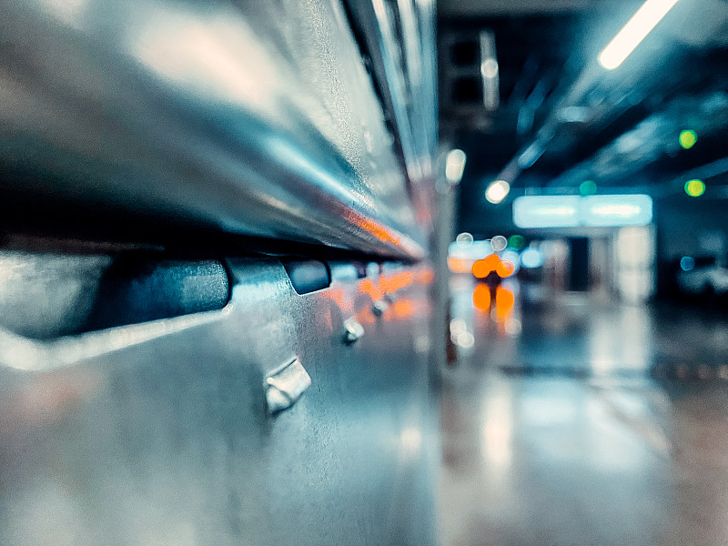 通过中国长沙把敏感货物邮寄到新加坡