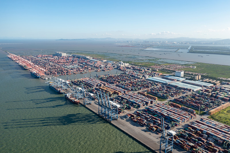 经由昆明把1kg东西寄到新加坡