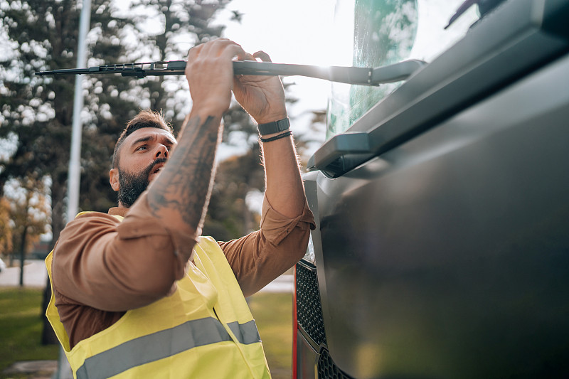 通过天津将粮油邮寄到英国米尔顿凯恩斯