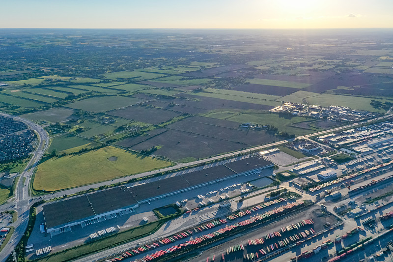 基于大连将观赏鱼寄到英国埃克塞特