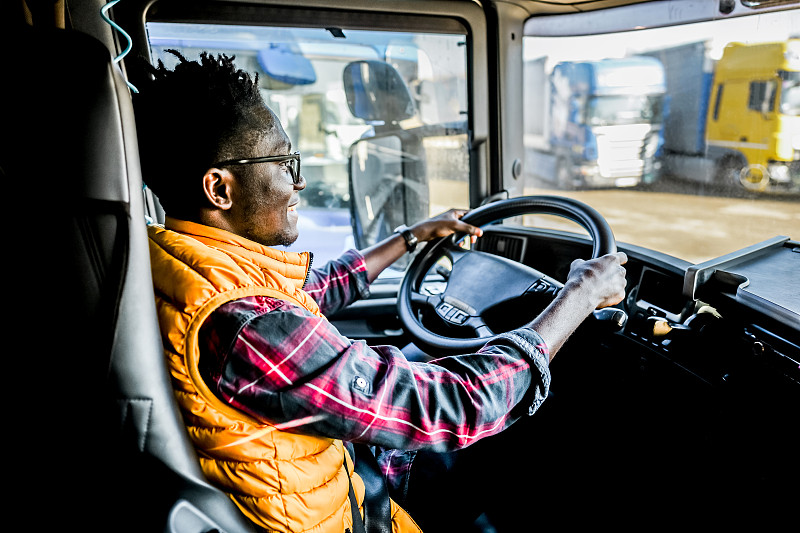 基于福州把压力罐邮寄到新加坡