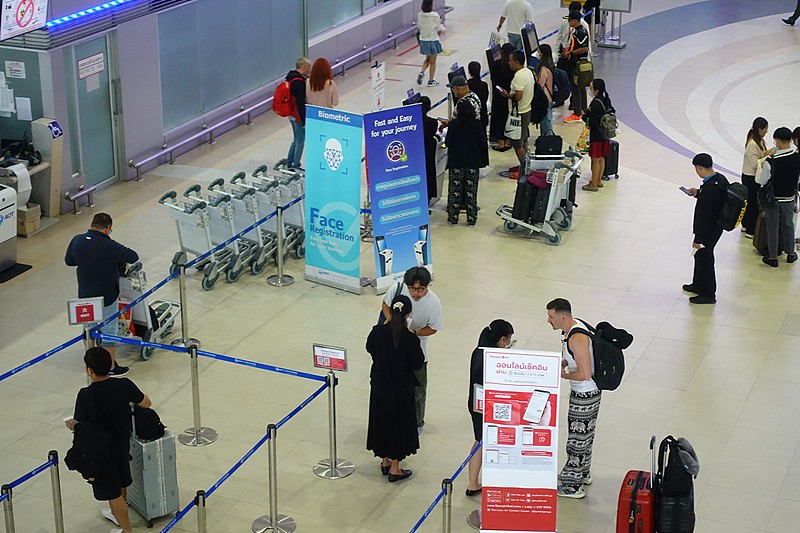 通过上海将防盗纱窗寄到英国伦敦