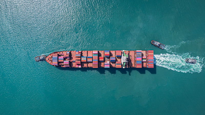 通过中国深圳将巧克力邮寄到新加坡