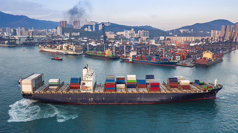 通过苏州将台式电脑邮寄到英国埃克塞特