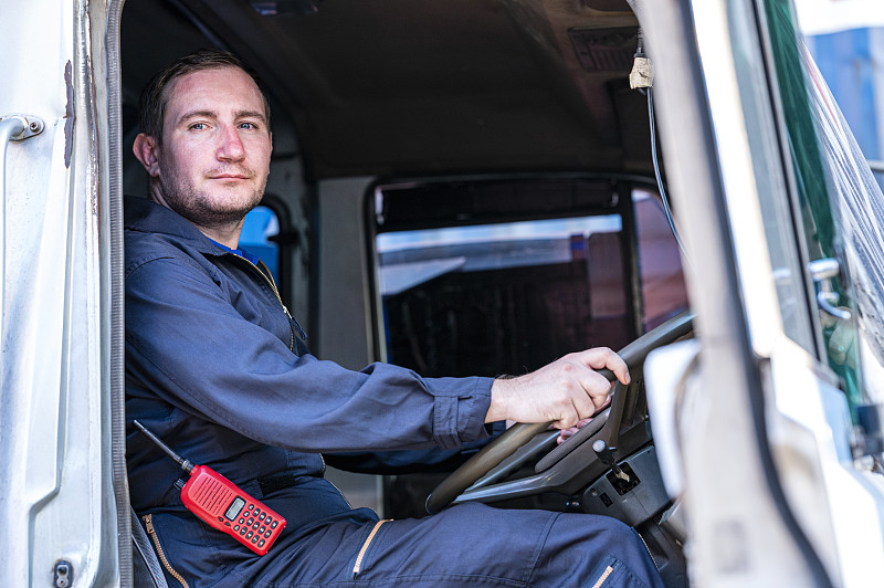 基于中国昆明中药粉寄到新加坡