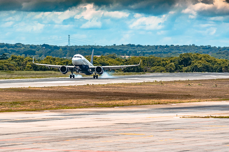 基于广州将剪刀寄到新加坡