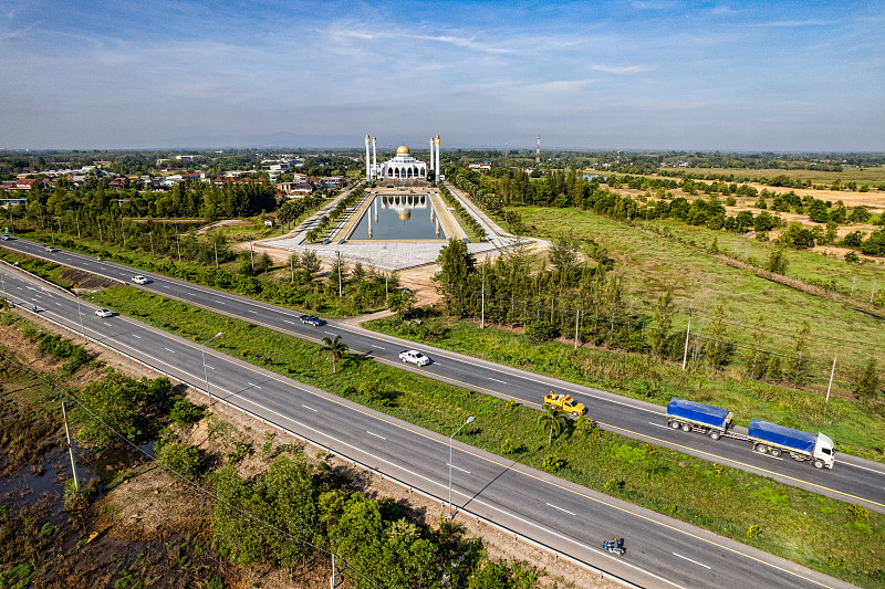 经由中国佛山将ic芯片寄到新加坡