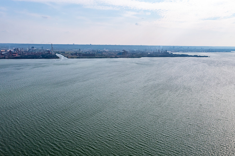基于中国郑州把药酒邮寄到新加坡
