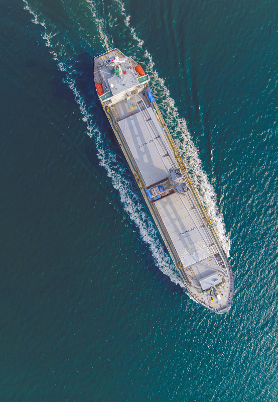 通过石家庄把仿牌邮寄到新加坡