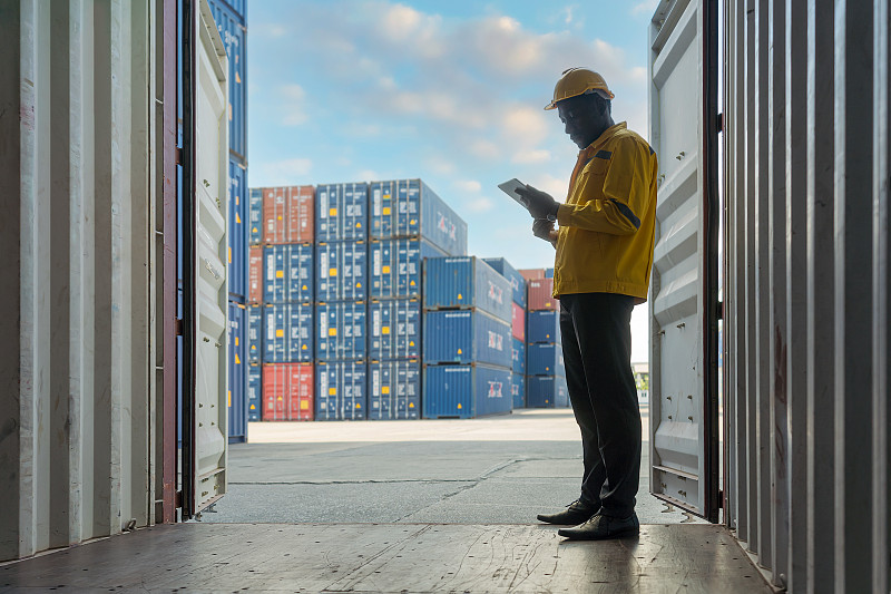 经由中国佛山把豆制品寄到新加坡