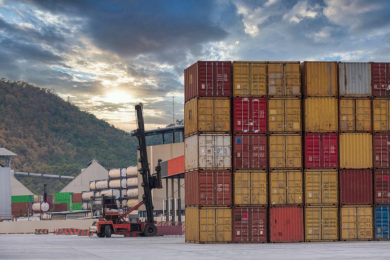 经过中国天津咖啡寄到新加坡