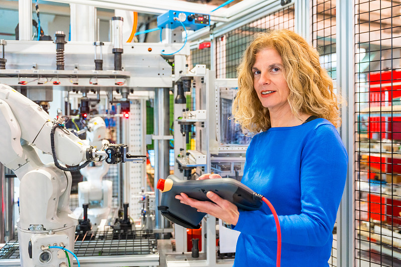 从厦门将床垫邮寄到英国曼彻斯特