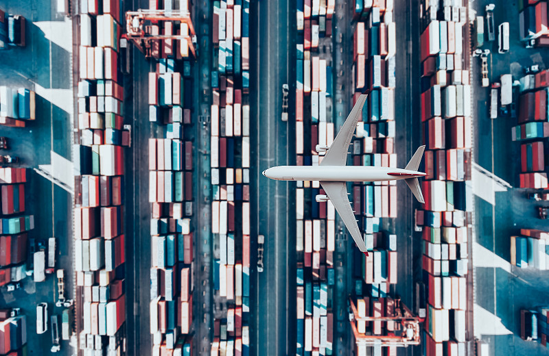 通过中国南京将仿牌邮寄到英国特伦特